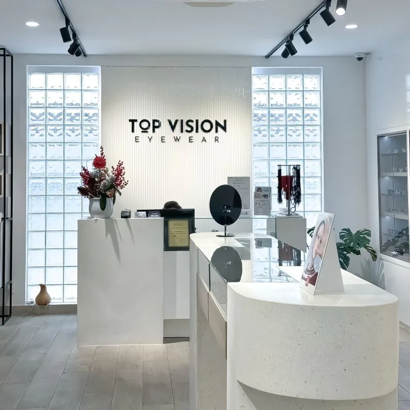 top vision eyewear store - cửa hàng mắt kính uy tín